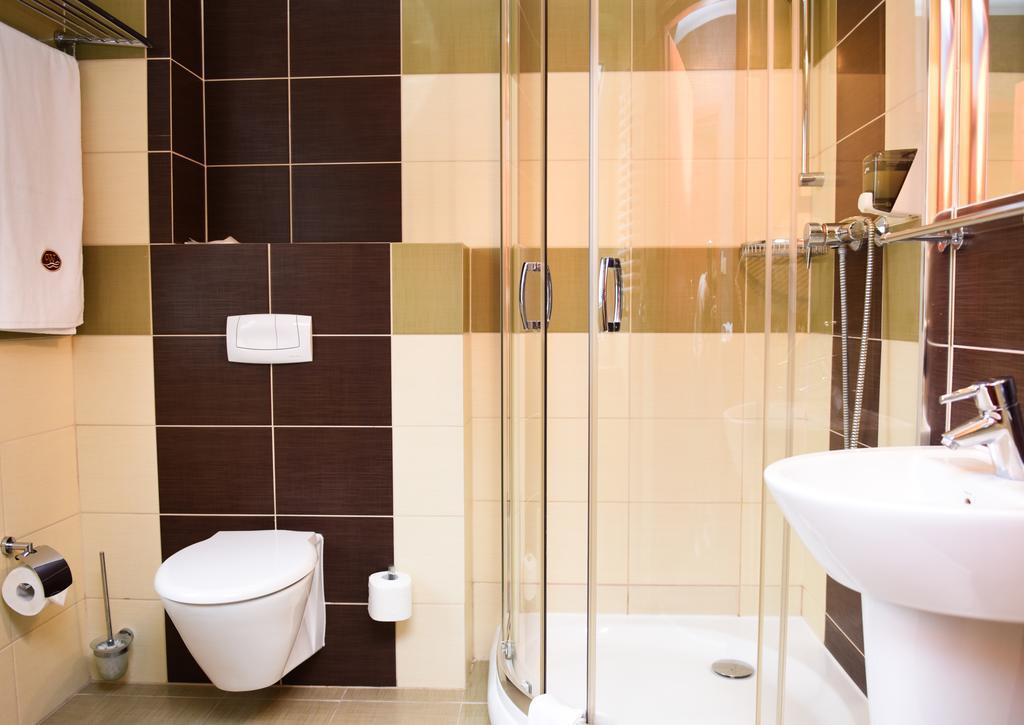 Hotel Wityng Ślesin 客房 照片